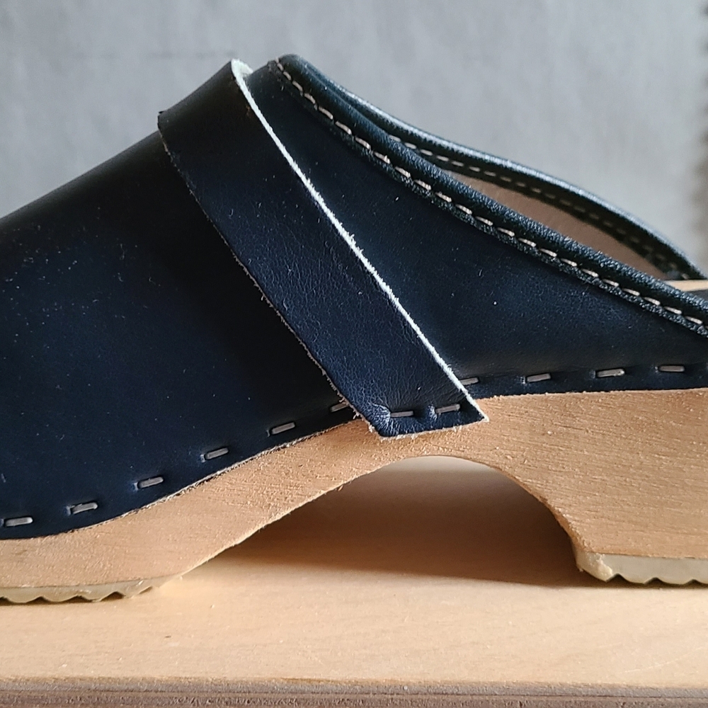 Navy Leather Wood-Platform Mules, Made In Sweden - Picture 3 of 6